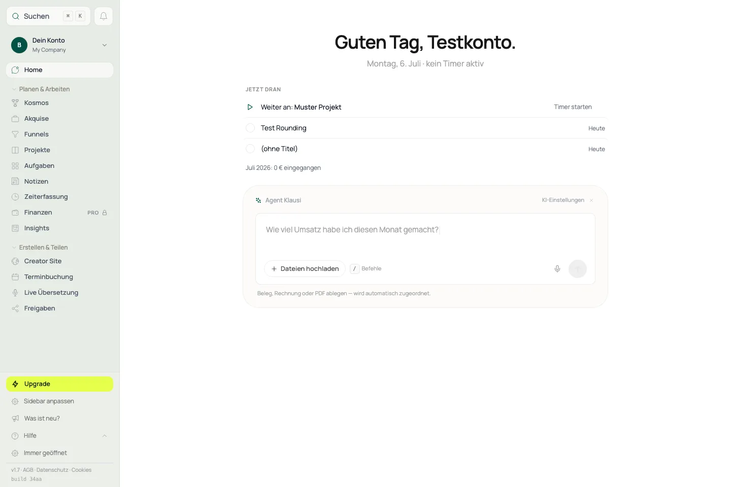 Tagesüberblick: Oben siehst du, was heute Aufmerksamkeit braucht, darunter Aktionen und Kontext.